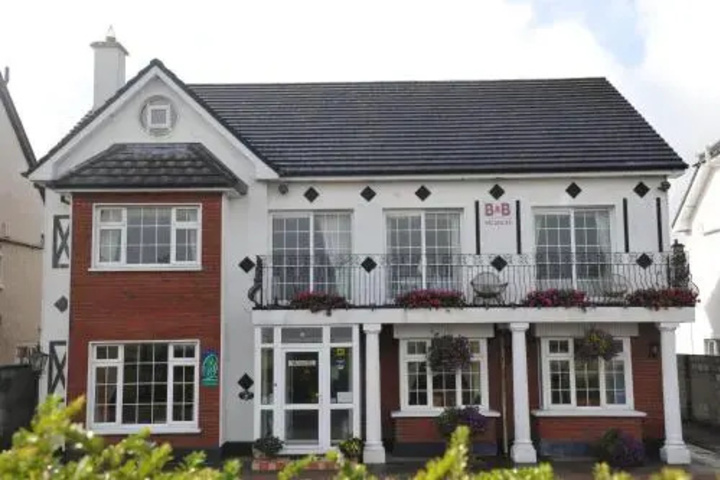 Image of Sunrise Lodge