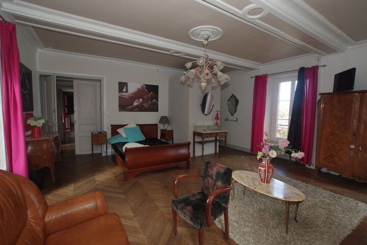 Hotel Interior 7 of 23