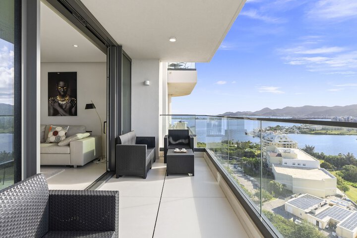 Terrace/Patio 760 of 1000