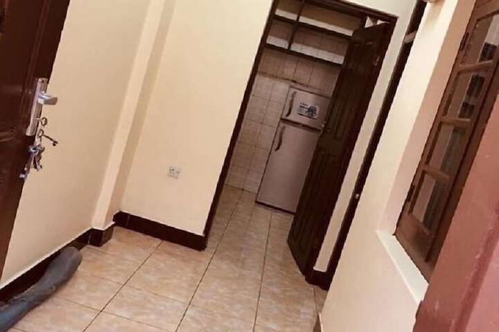 Room 8 of 10