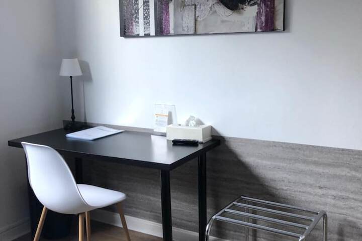 Room 18 of 51