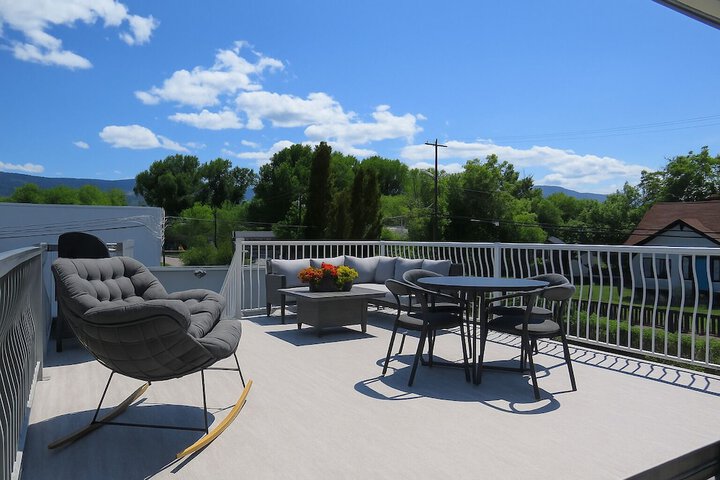 Sundeck 50 of 87
