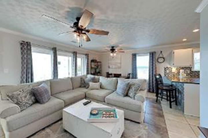 St Martin Beachwalk Villas #121 in Destin, FL