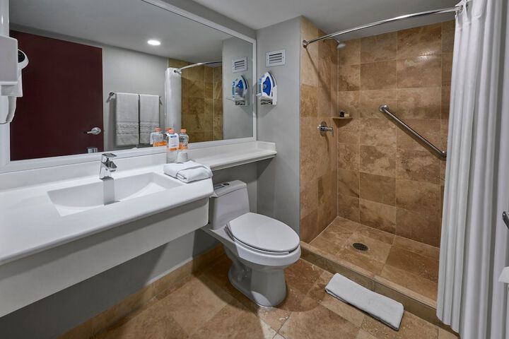 Clean Restrooms