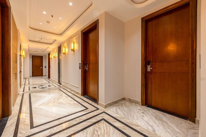 Hotel Interior 10 of 129