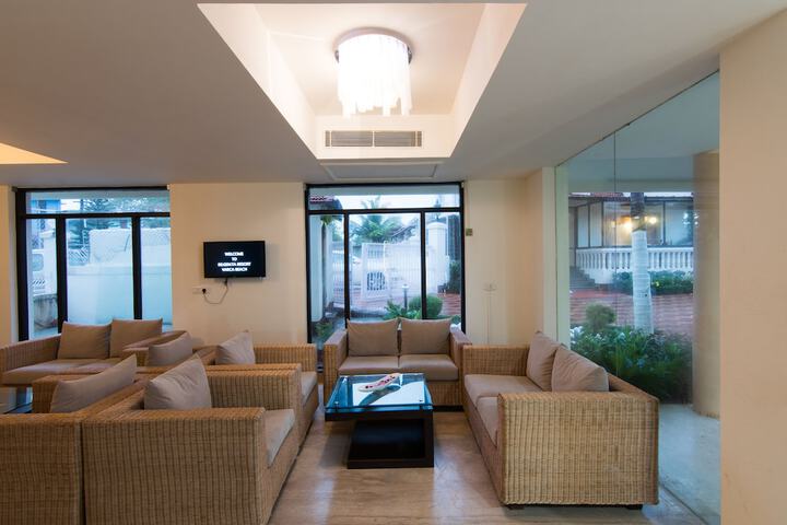 Lobby Entry