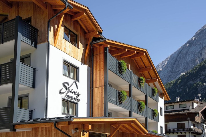 Hotel 47 of 49