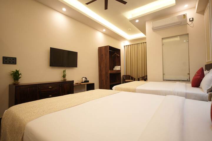 Room 20 of 97
