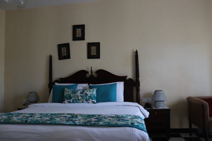 Room 5 of 35