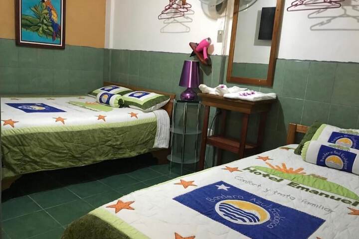 Room 10 of 68