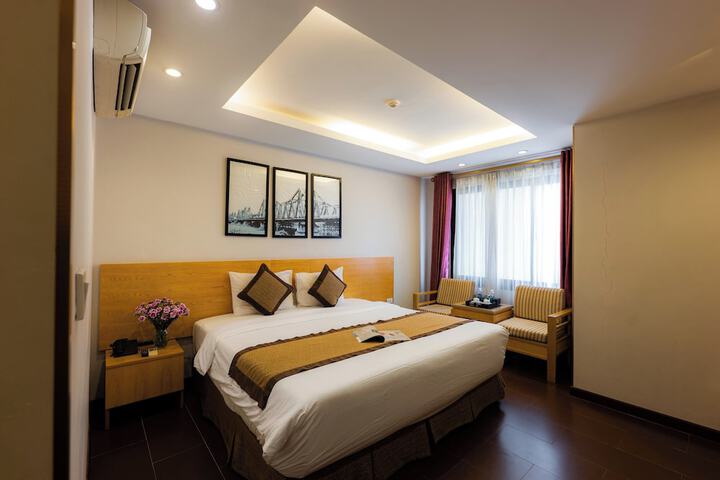 Room 25 of 112