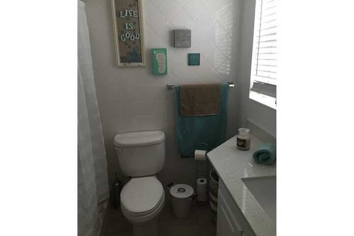 Room 9 of 13