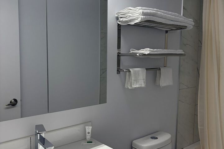 Room 12 of 13