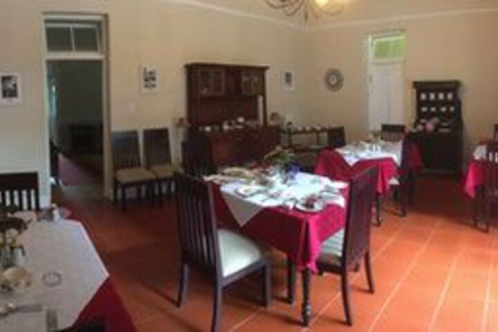 Dining 20 of 20
