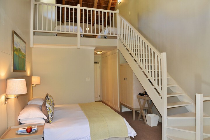 Room 44 of 517