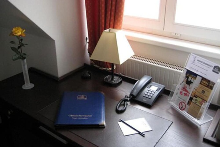 In-room business center