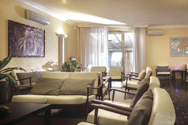 Lobby sitting area