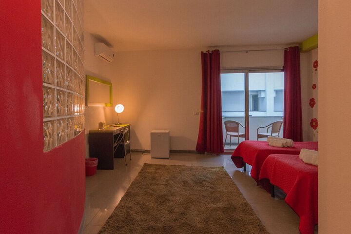 Room 39 of 47