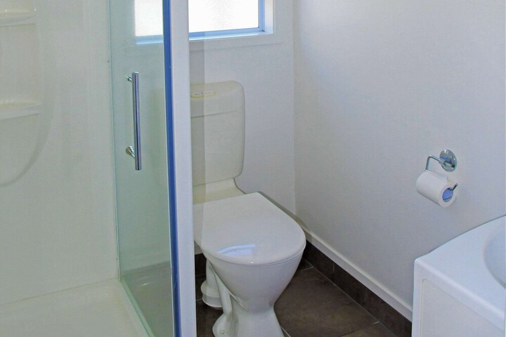 Room 46 of 75