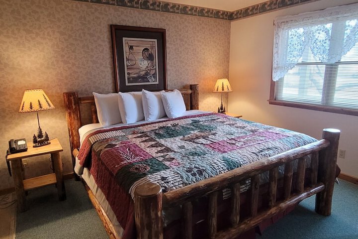 Room 34 of 51