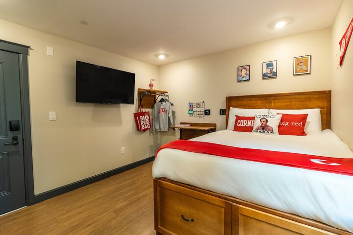 Room 8 of 31