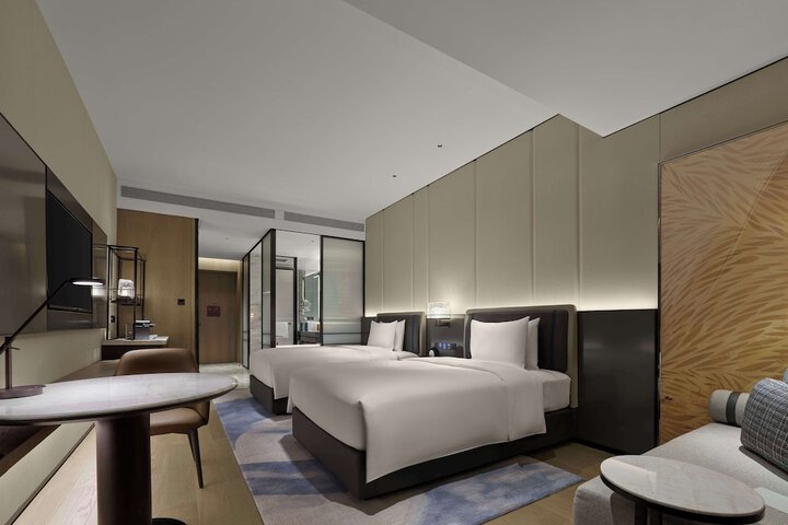Room 9 of 52
