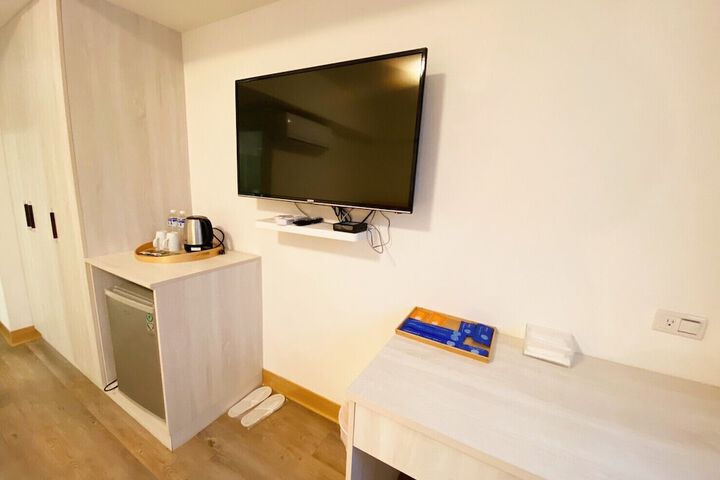 Room 10 of 55
