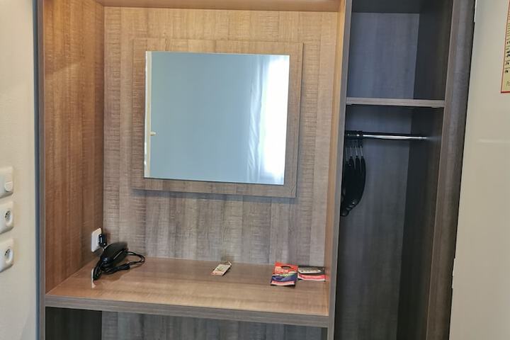 Room 7 of 58