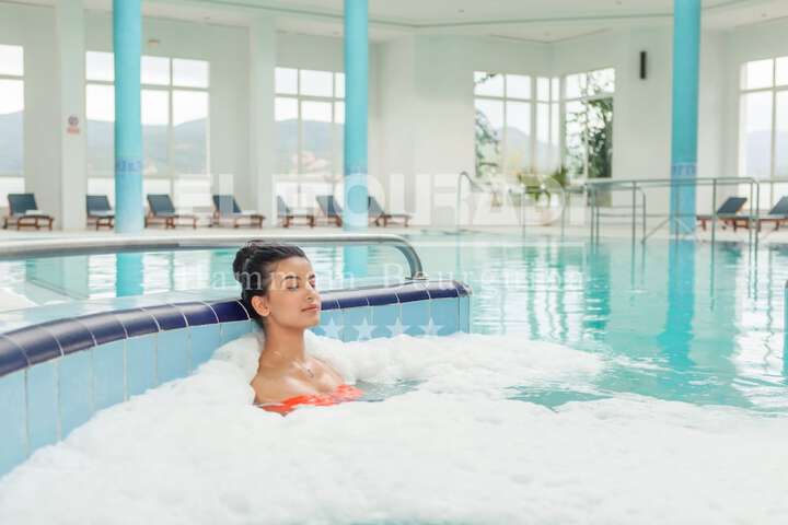 Hotel Pool