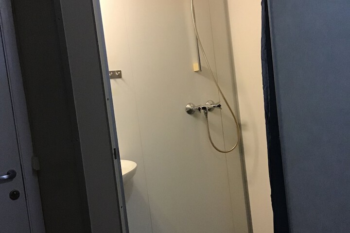 Room 28 of 39