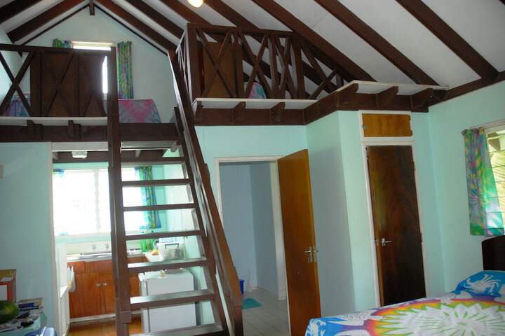 Room 4 of 41