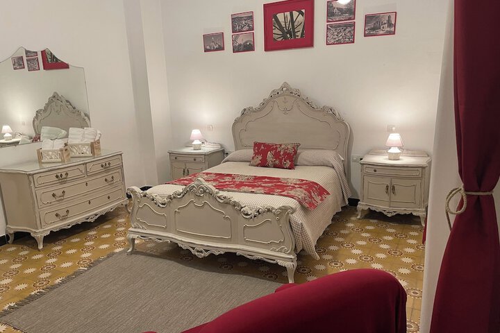 Room 13 of 40