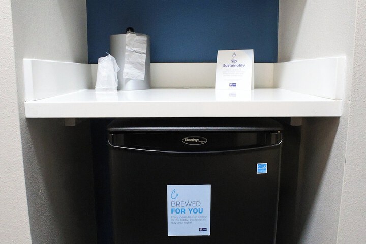 Room 25 of 67