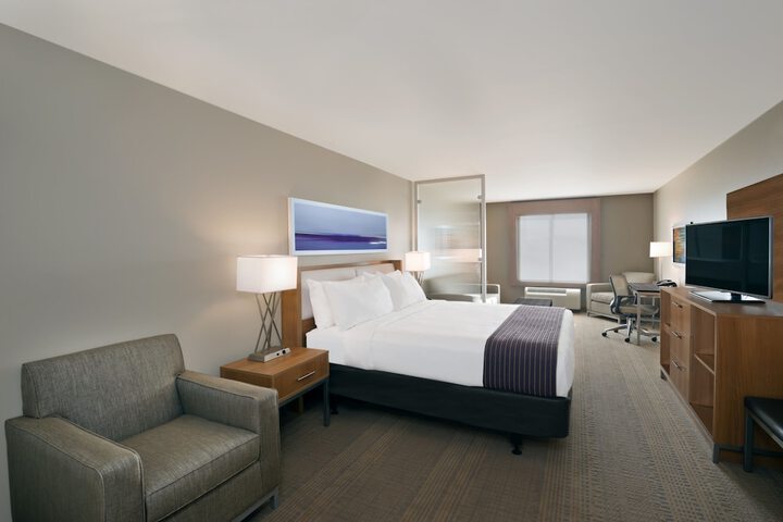 Room 12 of 45