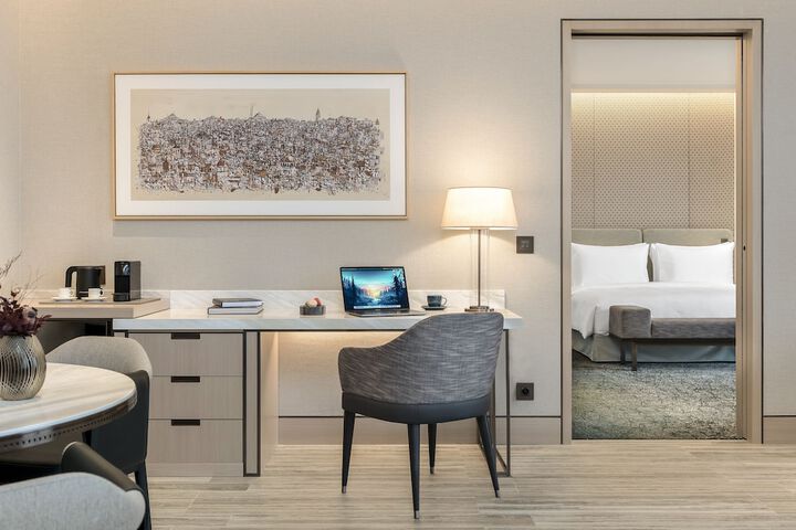 Room 38 of 107
