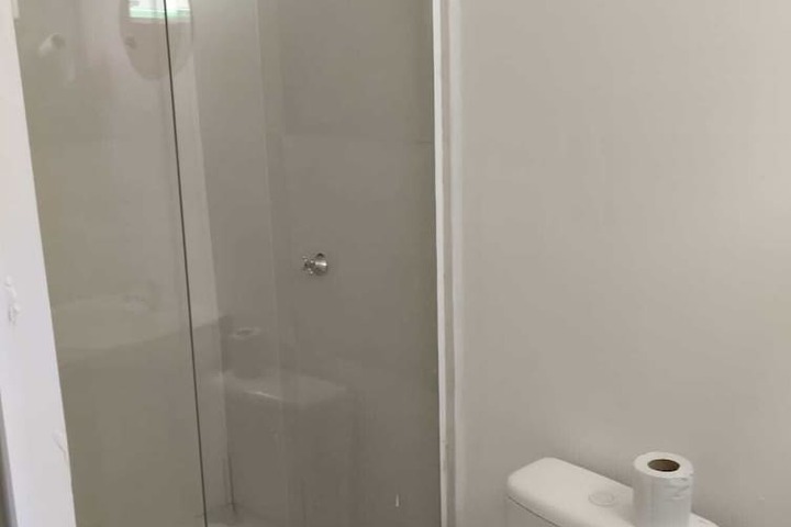 Room 4 of 34