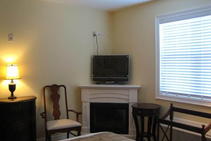 Room 17 of 22