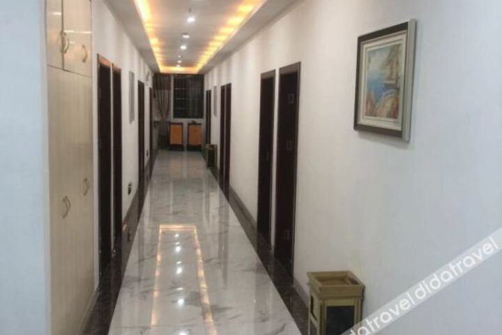 Hotel Interior 19 of 28