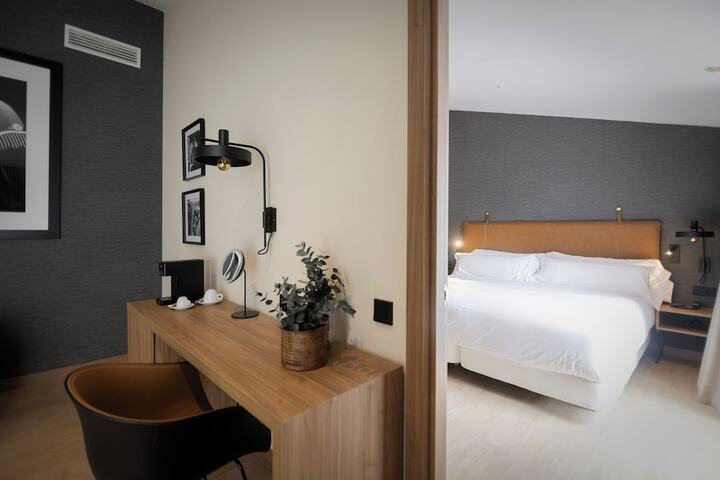 Room 30 of 69