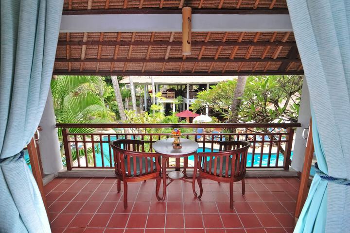 Terrace/Patio 14 of 32