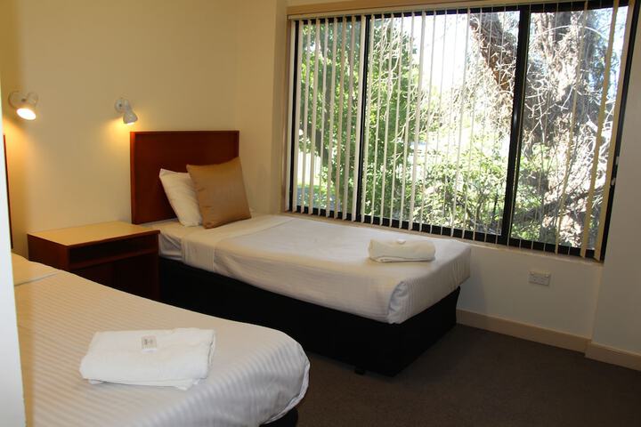 Room 18 of 49