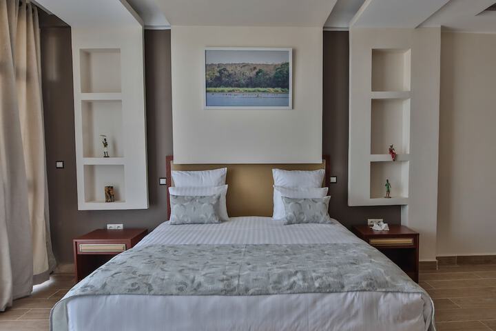 Room 8 of 41