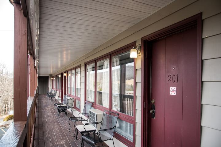Terrace/Patio 204 of 243
