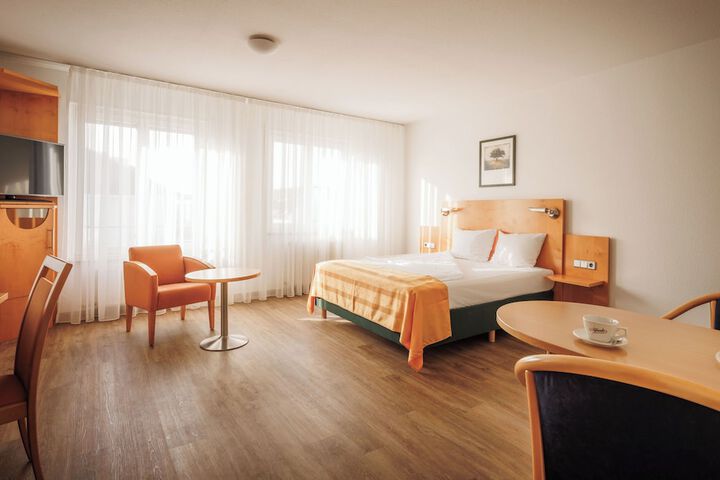 Room 3 of 14