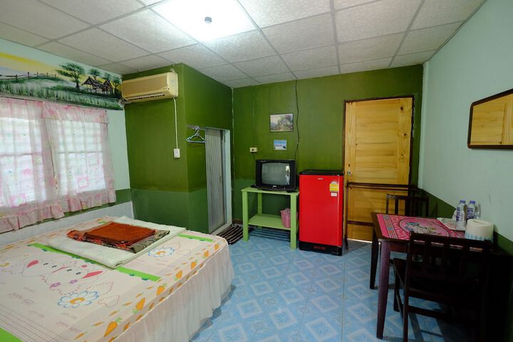 Room 15 of 31