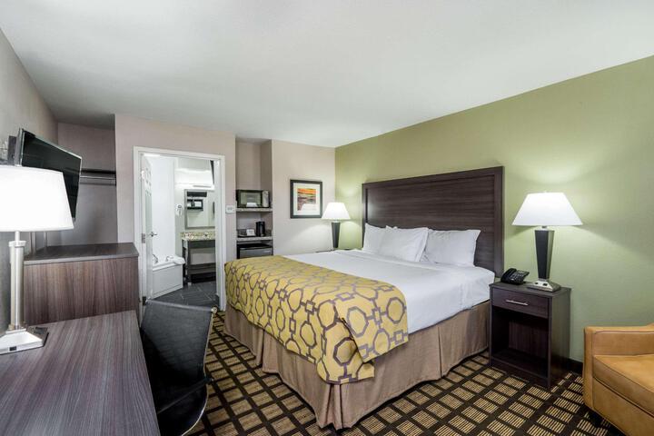 1 King Bed Mobility Accessible (23 of 33)