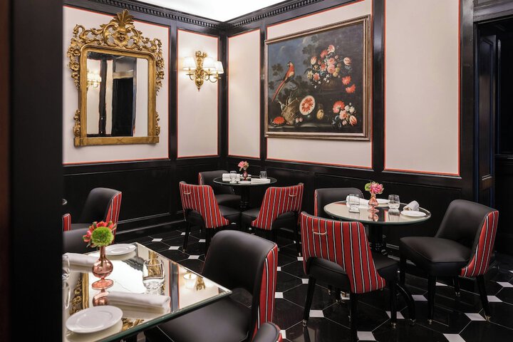 Dining 149 of 179