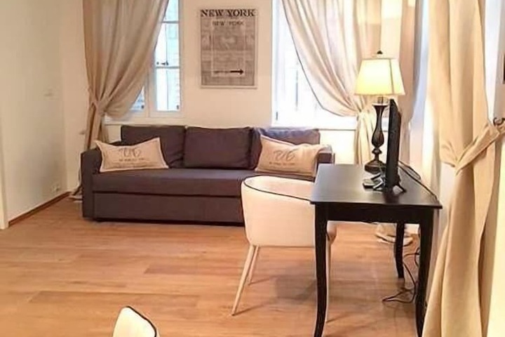 Room 30 of 57
