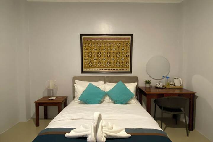 Room 4 of 67