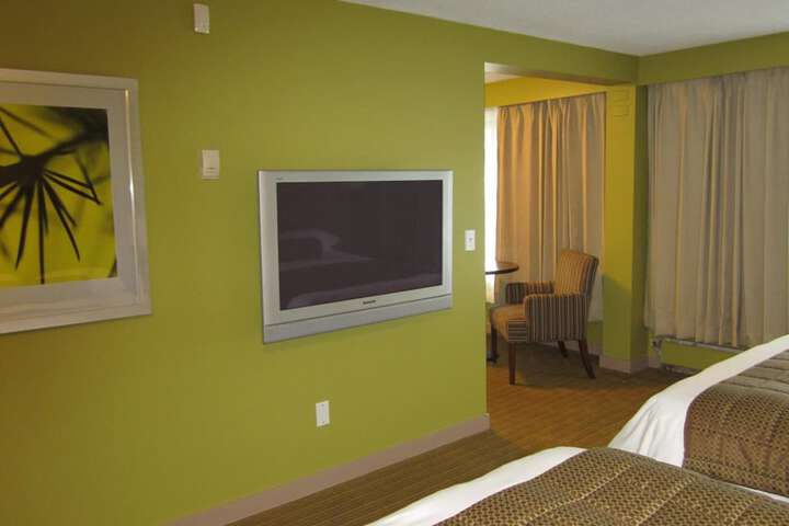 Room 12 of 40